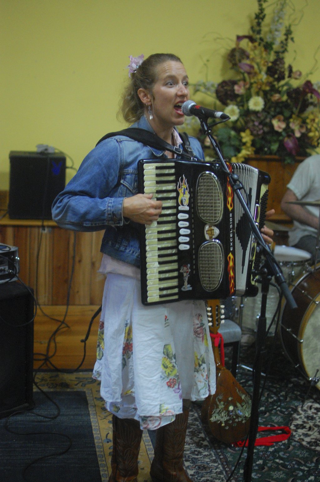 photo4.jpg