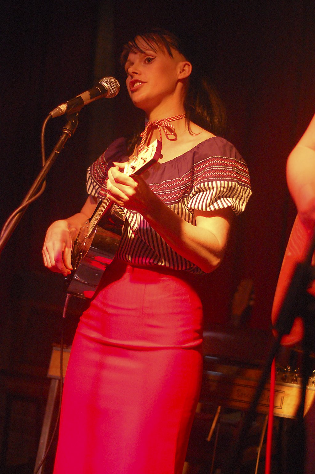 photo3.jpg