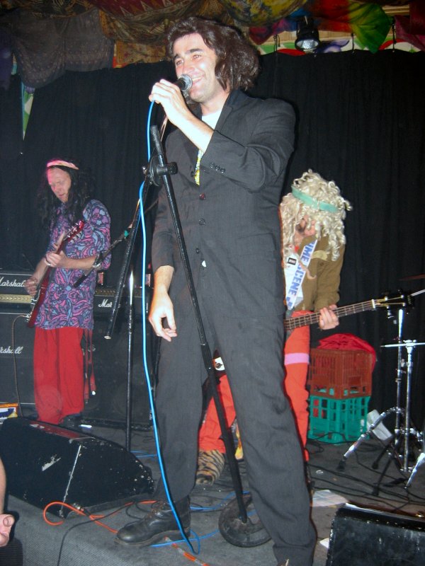 cockrockarthouse_045