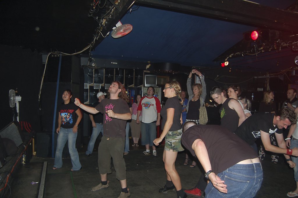 photo206.jpg